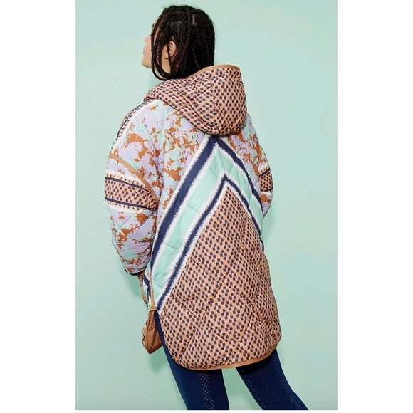 Free People Checkered Patterned puffer - Picture 2 of 11